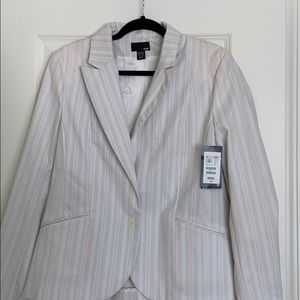 New H&M Blazer size 16
